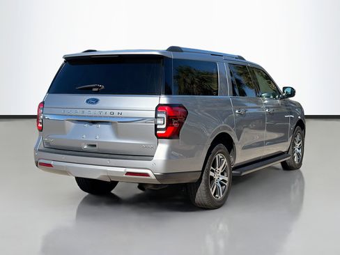 Used 2024 Ford Expedition Max Limited image 3