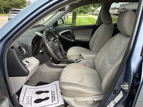 Used 2009 Toyota RAV4 4WD V6 w/ Tow Prep Pkg image 9