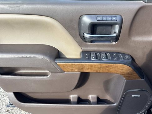 Used 2017 Chevrolet Silverado 1500 LTZ w/ High Desert Package image 12