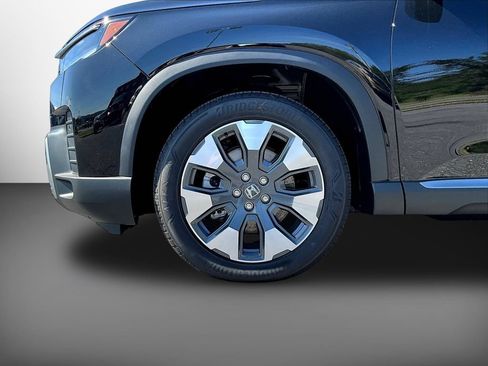 New 2026 Honda Pilot Touring image 32