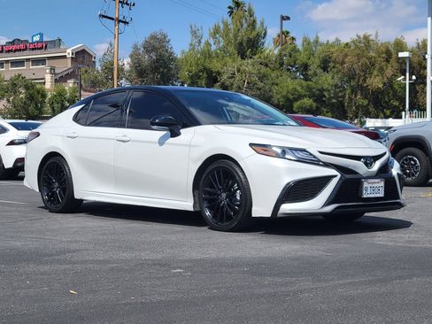 Used 2024 Toyota Camry XSE FWD image 39