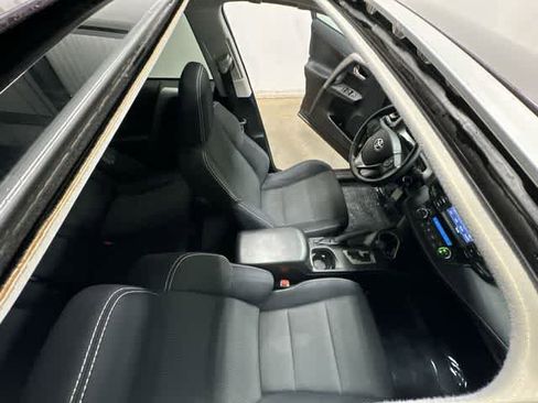 Used 2016 Toyota RAV4 XLE image 6