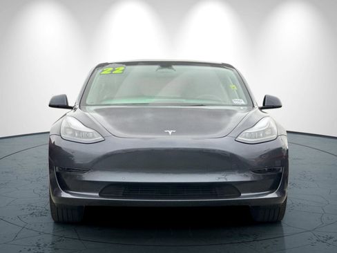 Used 2022 Tesla Model 3 image 9