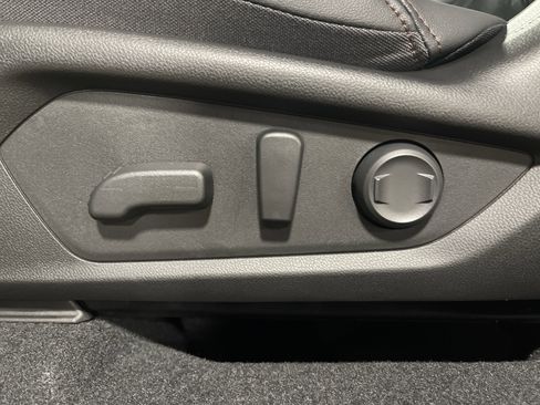 New 2025 Subaru Forester Touring image 11