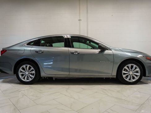Used 2025 Chevrolet Malibu LT image 32