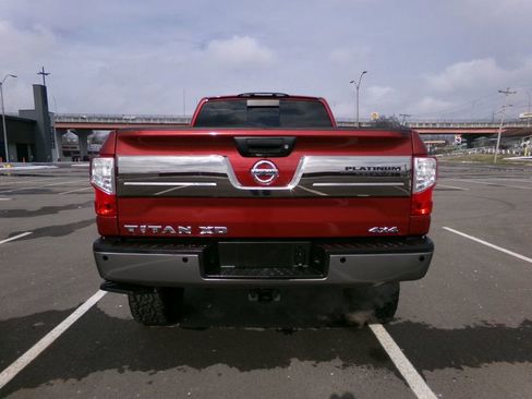 Used 2017 Nissan Titan Platinum Reserve image 7