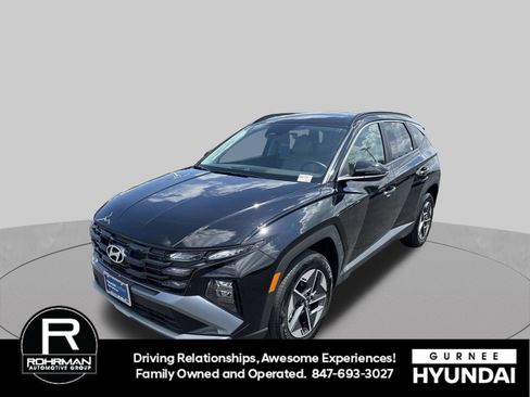 Certified 2025 Hyundai Tucson SEL AWD/4WD image 4