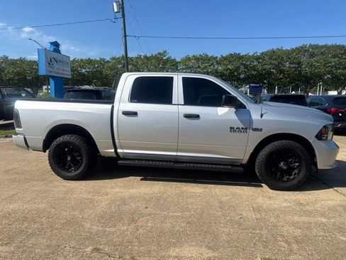 Used 2014 RAM 1500 Express AWD/4WD image 4