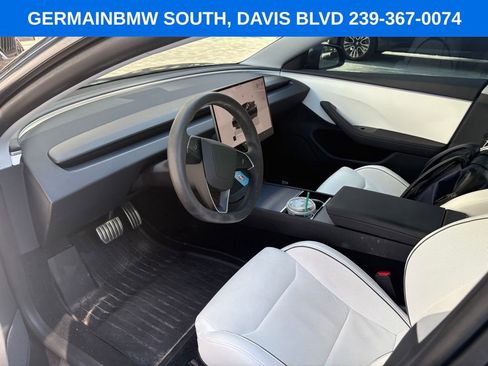 Used 2024 Tesla Model 3 Performance image 19