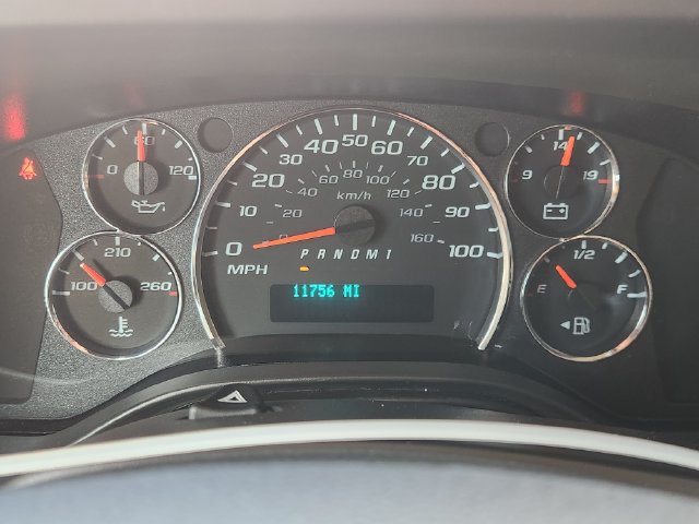 Used 2025 GMC Savana 2500 w/ Driver Convenience Package RWD image 7