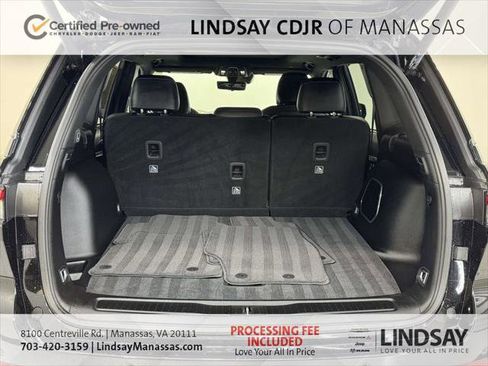 Certified 2025 Jeep Grand Cherokee Limited w/ Luxury Tech Group II AWD/4WD image 16