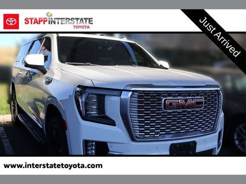 Used 2021 GMC Yukon XL Denali w/ Advanced Technology Package AWD/4WD image 1