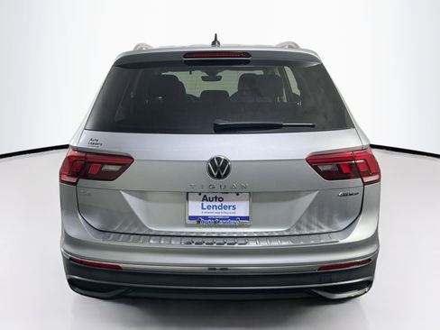 Used 2023 Volkswagen Tiguan SE image 6