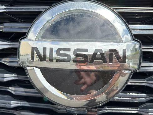Used 2021 Nissan Rogue S FWD image 10