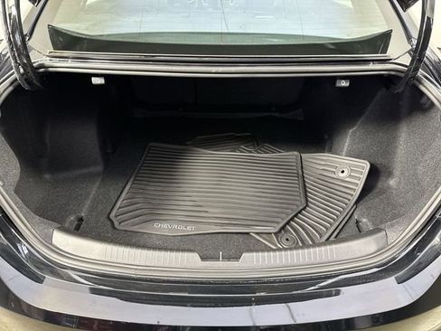 Used 2025 Chevrolet Malibu LS image 32