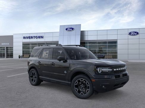 New 2025 Ford Bronco Sport Outer Banks w/ Outer Banks Tech Package+ AWD/4WD image 38