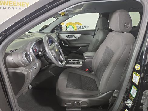 Used 2022 Chevrolet Blazer LT AWD/4WD image 10
