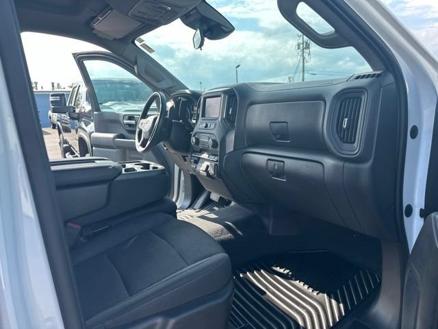 Used 2023 Chevrolet Silverado 1500 Custom Trail Boss AWD/4WD image 16