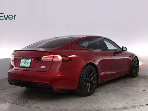 Used 2025 Tesla Model S Plaid AWD/4WD image 3