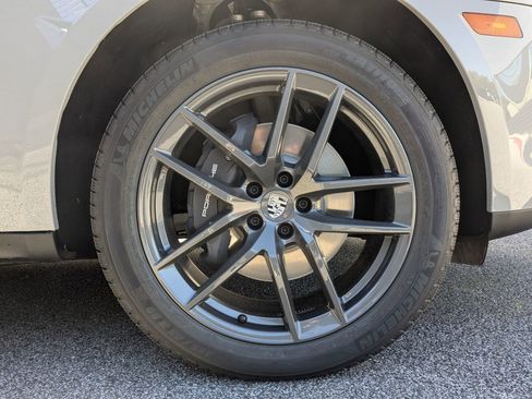 New 2026 Porsche Macan Turbo image 30