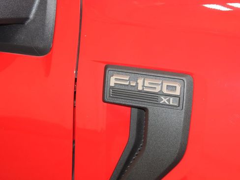 Used 2022 Ford F150 XL w/ Equipment Group 101A High AWD/4WD image 19