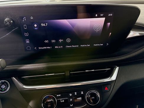 Used 2024 Buick Envista Preferred FWD image 18