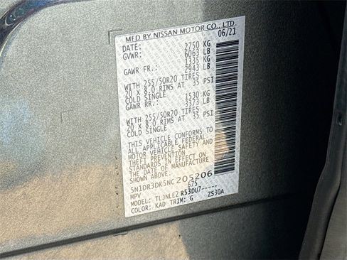 Used 2022 Nissan Pathfinder Platinum w/ Cargo Package image 36