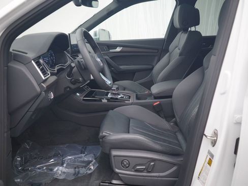 Used 2023 Audi Q5 2.0T Premium Plus w/ Premium Plus Package image 6