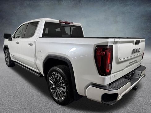 Used 2025 GMC Sierra 1500 Denali Ultimate AWD/4WD image 4