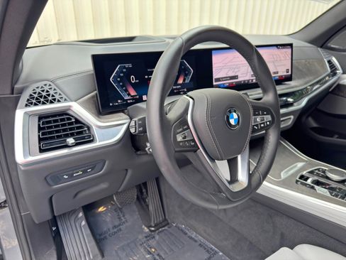 Used 2024 BMW X5 sDrive40i w/ Premium Package RWD image 14