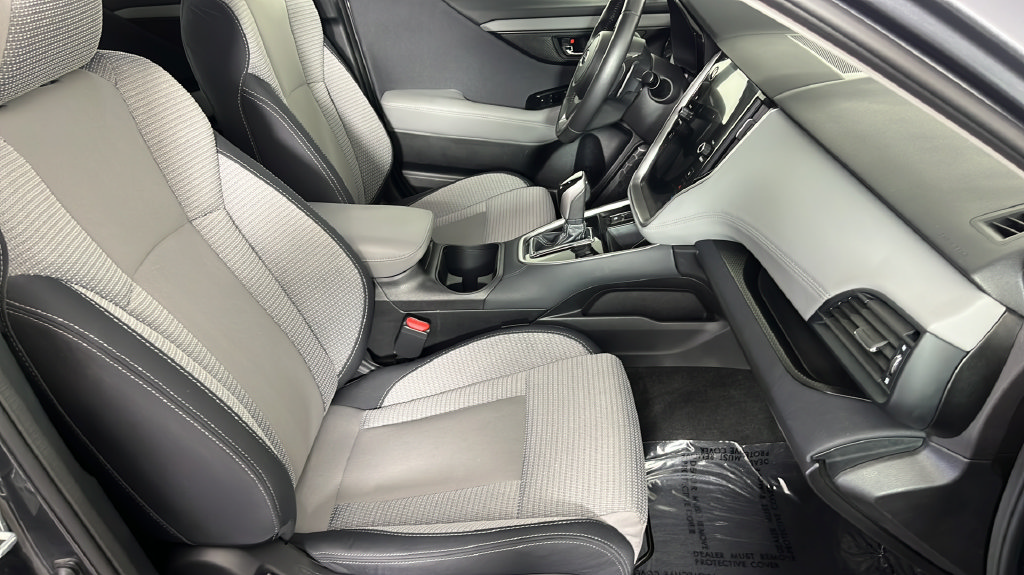 Used 2023 Subaru Outback Premium AWD/4WD image 22