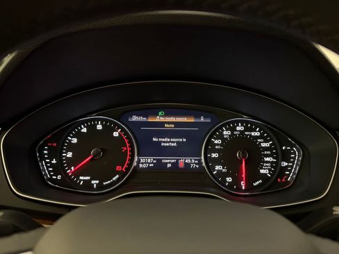 Used 2023 Audi Q5 2.0T Premium AWD/4WD image 23