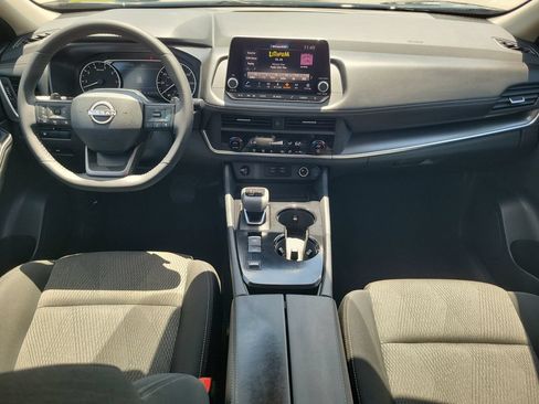 Used 2026 Nissan Rogue SV FWD image 12