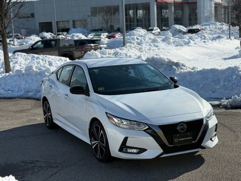Certified 2021 Nissan Sentra SR image 3