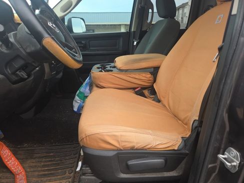 Used 2018 RAM 1500 Express RWD image 18