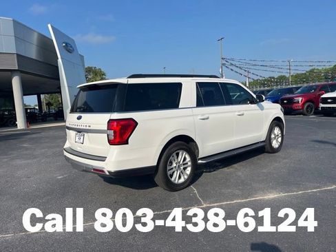 Used 2022 Ford Expedition Max XLT AWD/4WD image 3
