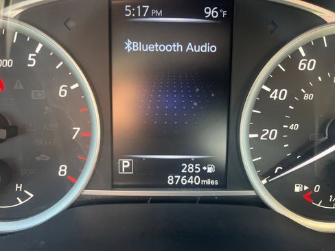 Used 2017 Nissan Sentra SR w/ Protection Package FWD image 17