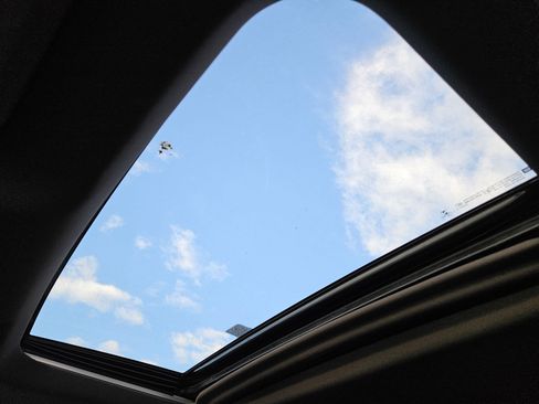 Used 2022 GMC Sierra 2500 Denali w/ Denali Black Diamond Edition image 19