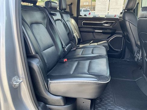 Used 2019 RAM 1500 Laramie AWD/4WD image 40