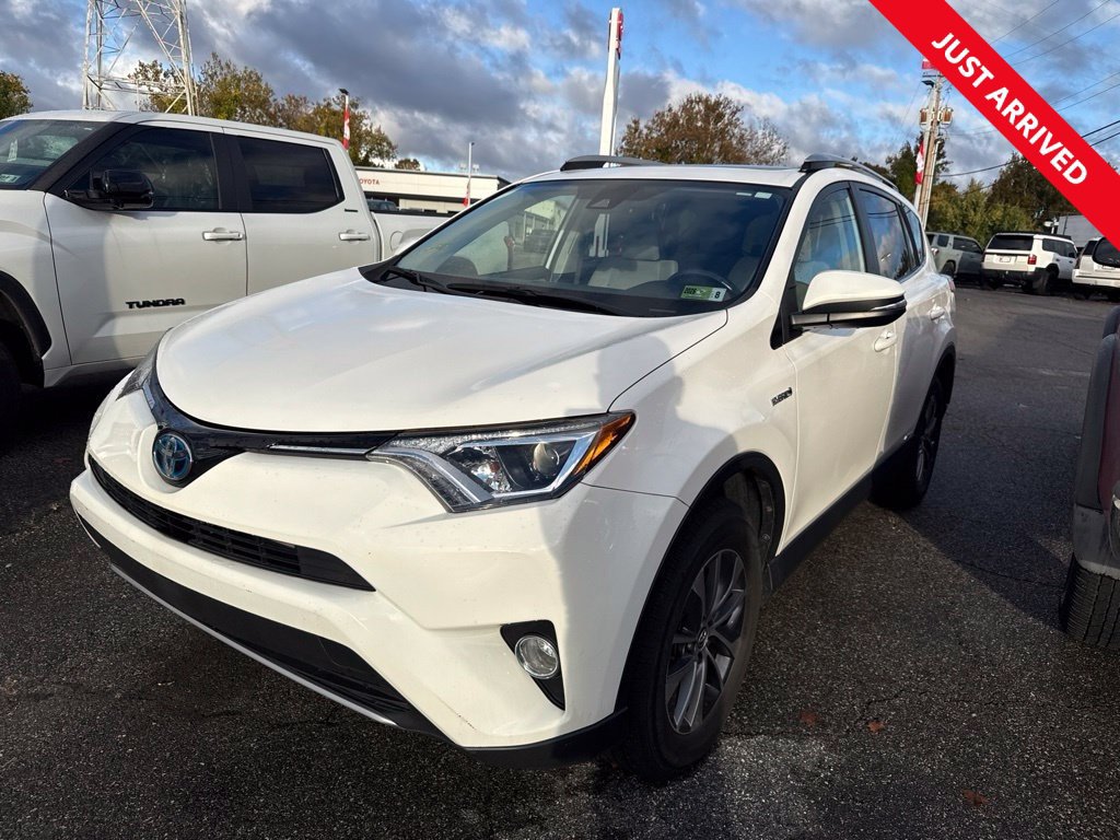Used 2017 Toyota RAV4 XLE w/ All Weather Liner Package AWD/4WD image 1