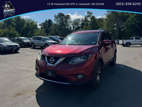Used 2015 Nissan Rogue SL w/ SL Premium Package image 3