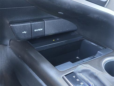 Used 2023 Toyota Camry XSE image 18