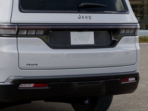 New 2026 Jeep Grand Wagoneer Limited w/ Premium Group II AWD/4WD image 13