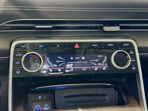 Used 2024 Genesis GV80 3.5T Prestige Signature AWD/4WD image 16