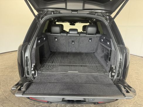 Used 2023 Land Rover Range Rover SE AWD/4WD image 7