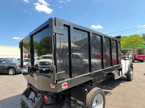 Used 2016 Ford F550 4x4 Regular Cab Super Duty image 22