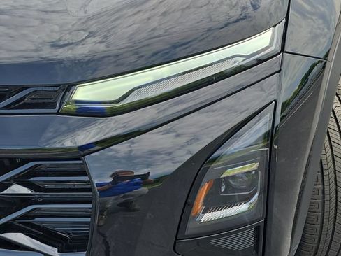 New 2027 Chevrolet Equinox RS w/ LPO, Floor Liner Package AWD/4WD image 32