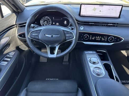 Used 2023 Genesis GV70 3.5T Sport w/ Winter Weather Package image 12