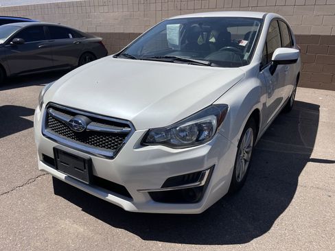 Used 2016 Subaru Impreza 2.0i Premium AWD/4WD image 3