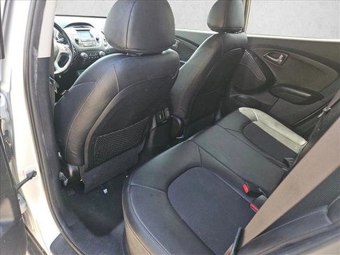 Used 2014 Hyundai Tucson SE AWD/4WD image 12